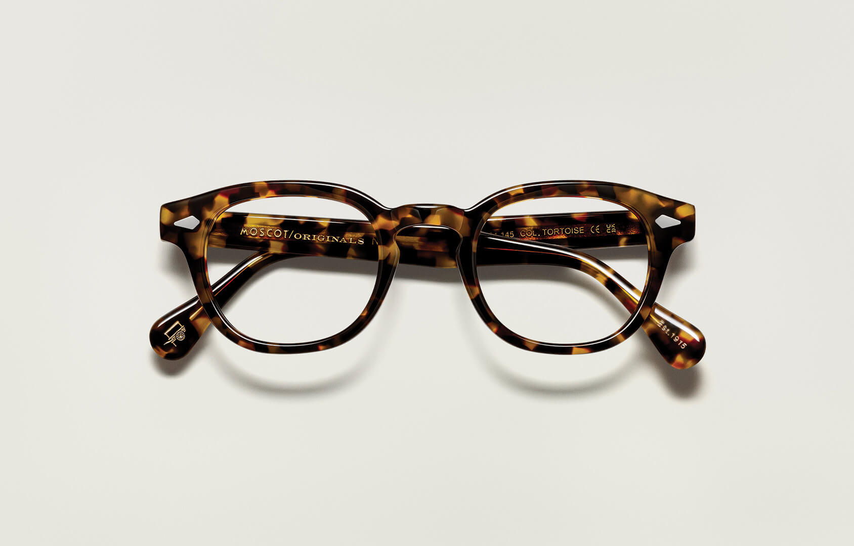 スクエアフェイスに最適な高級GLASSES – MOSCOT NYC SINCE 1915