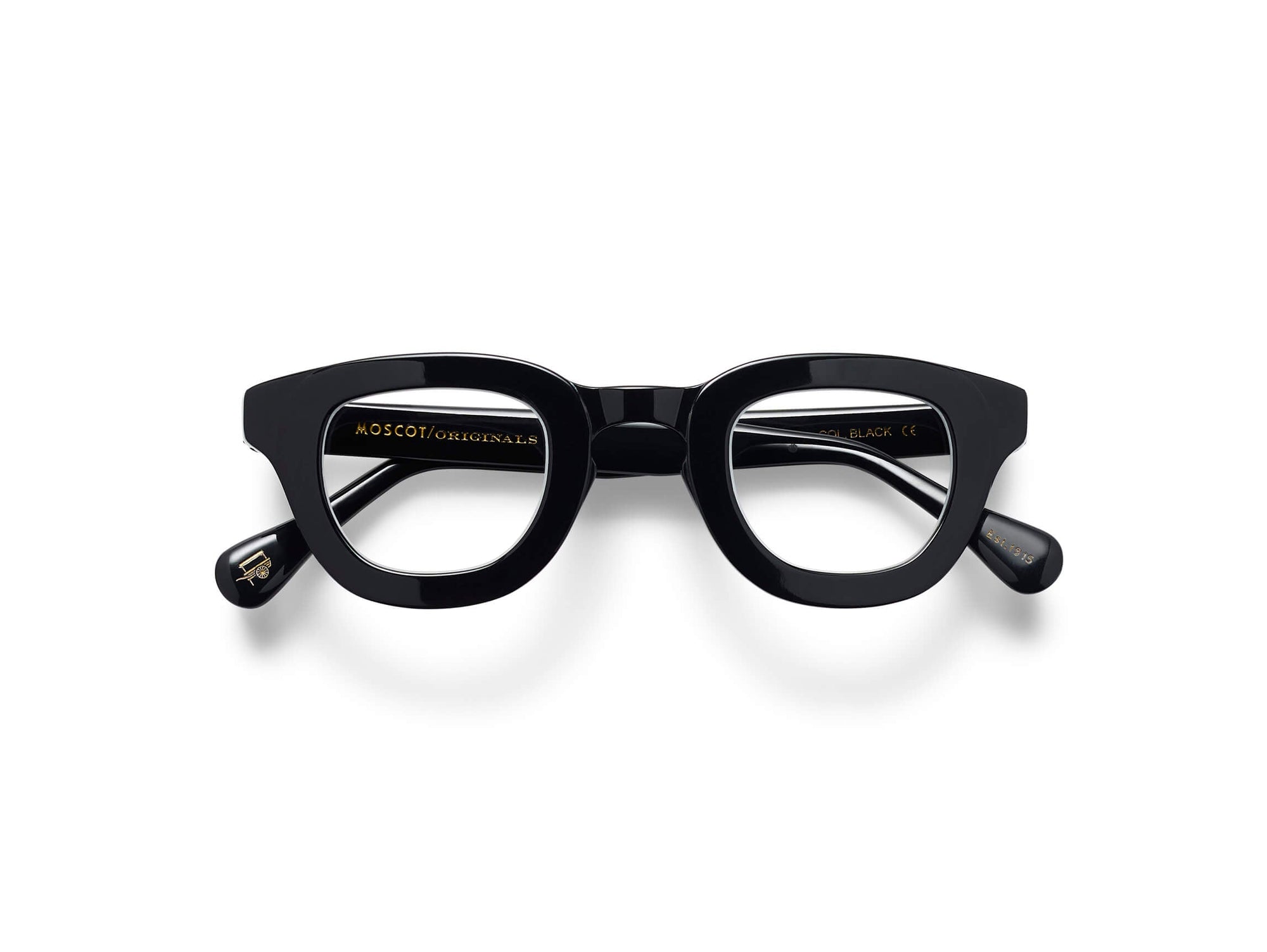 TRIANGLE FACE SHAPE GLASSES: HOW TO FIND THE PERFECT PAIR FOR YOU