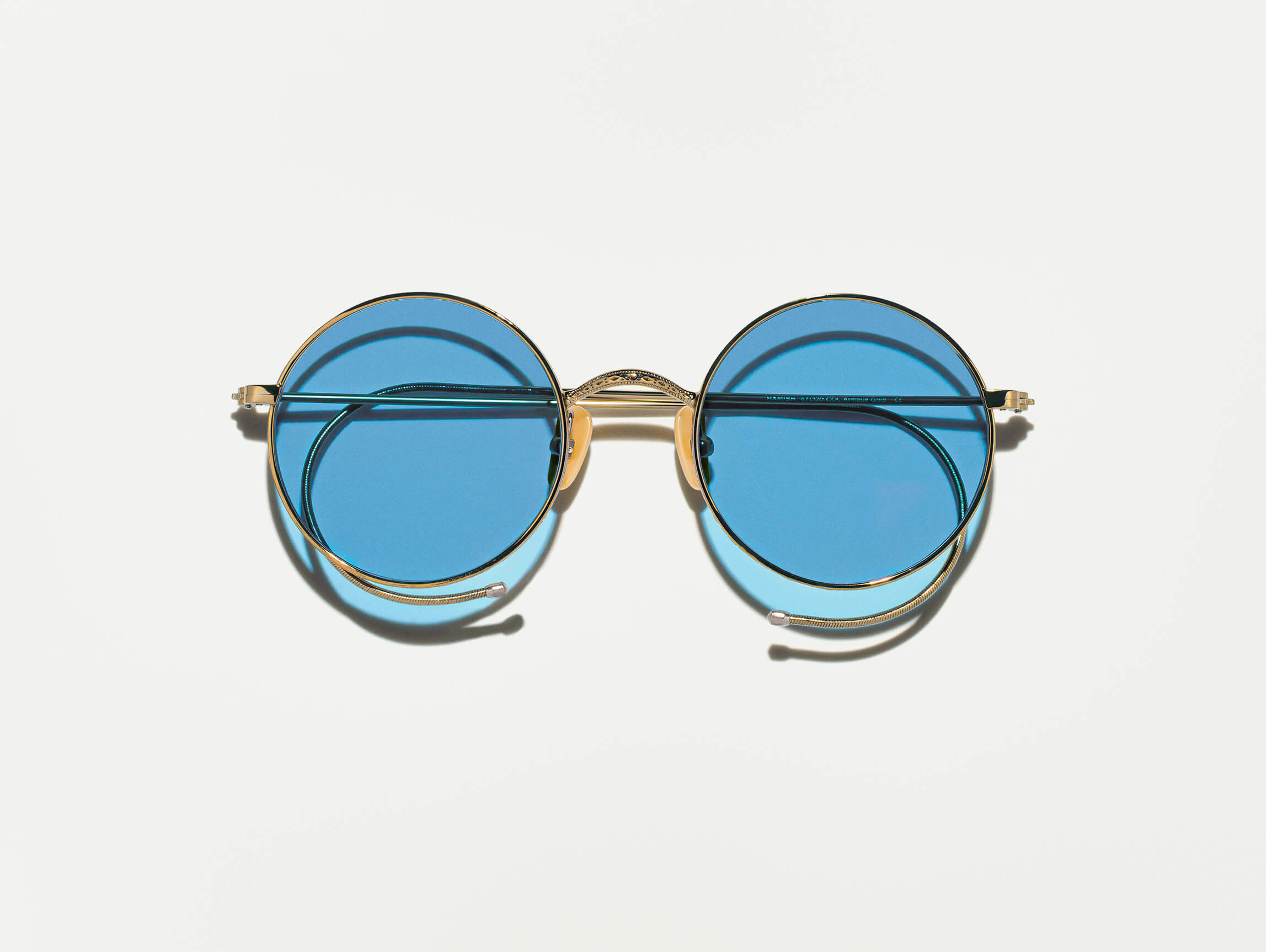 #color_antique gold | The HAMISH in Antique Gold with Celebrity Blue Tinted Lenses