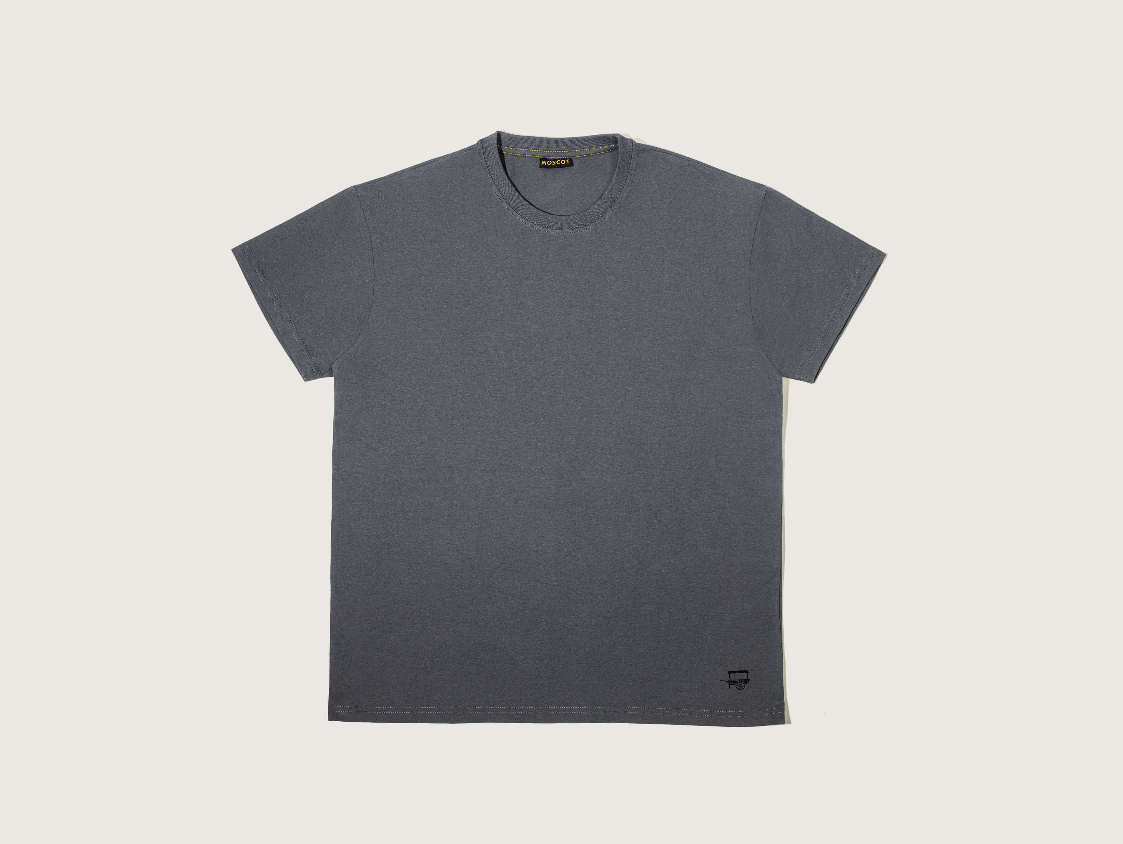 【Moco 】MEDI LLICA WHT NS TEE MO&Co. Women's Front Woven Label T-shirt