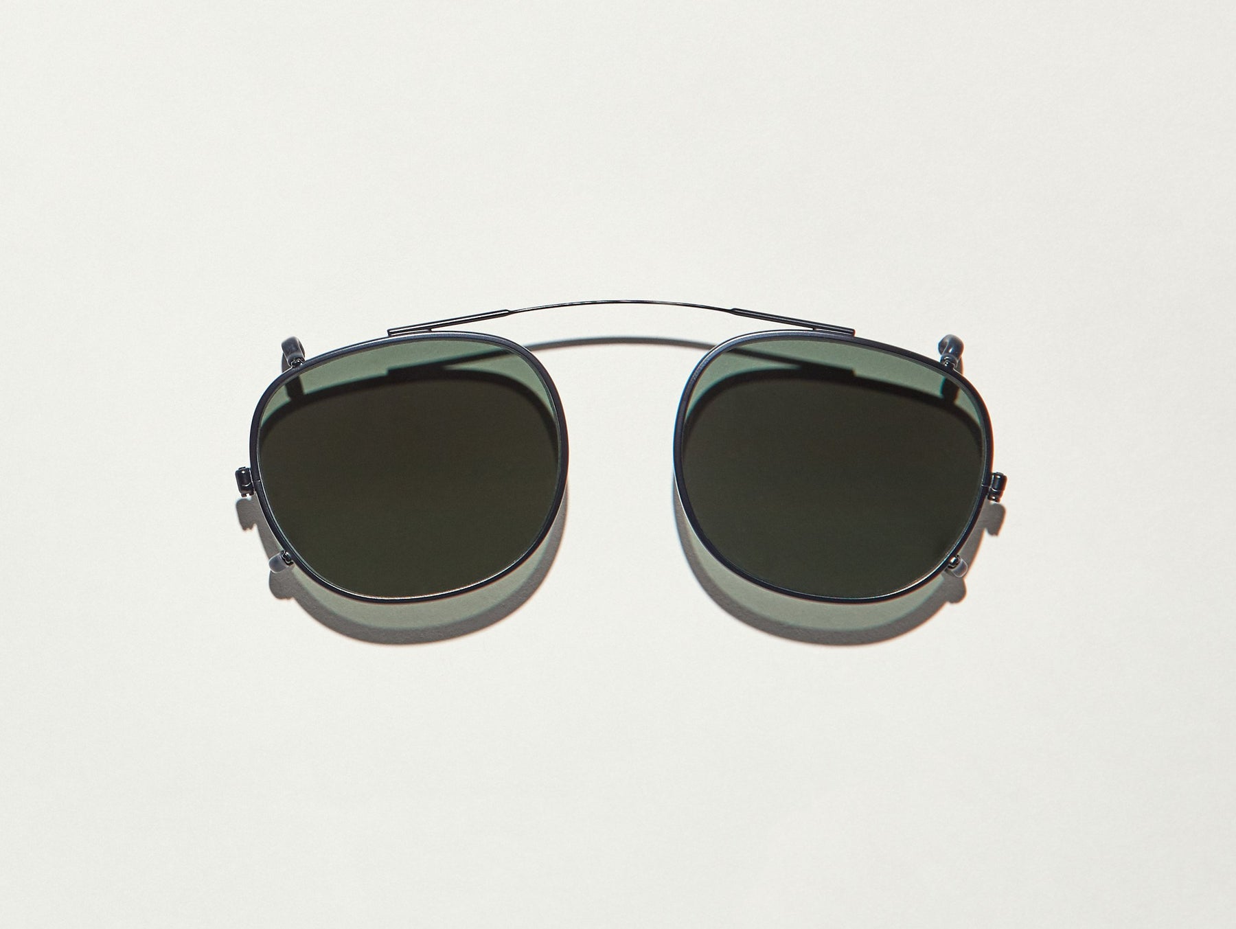 The CLIPTOSH POLARIZED in Matte Black with G-15 Lenses