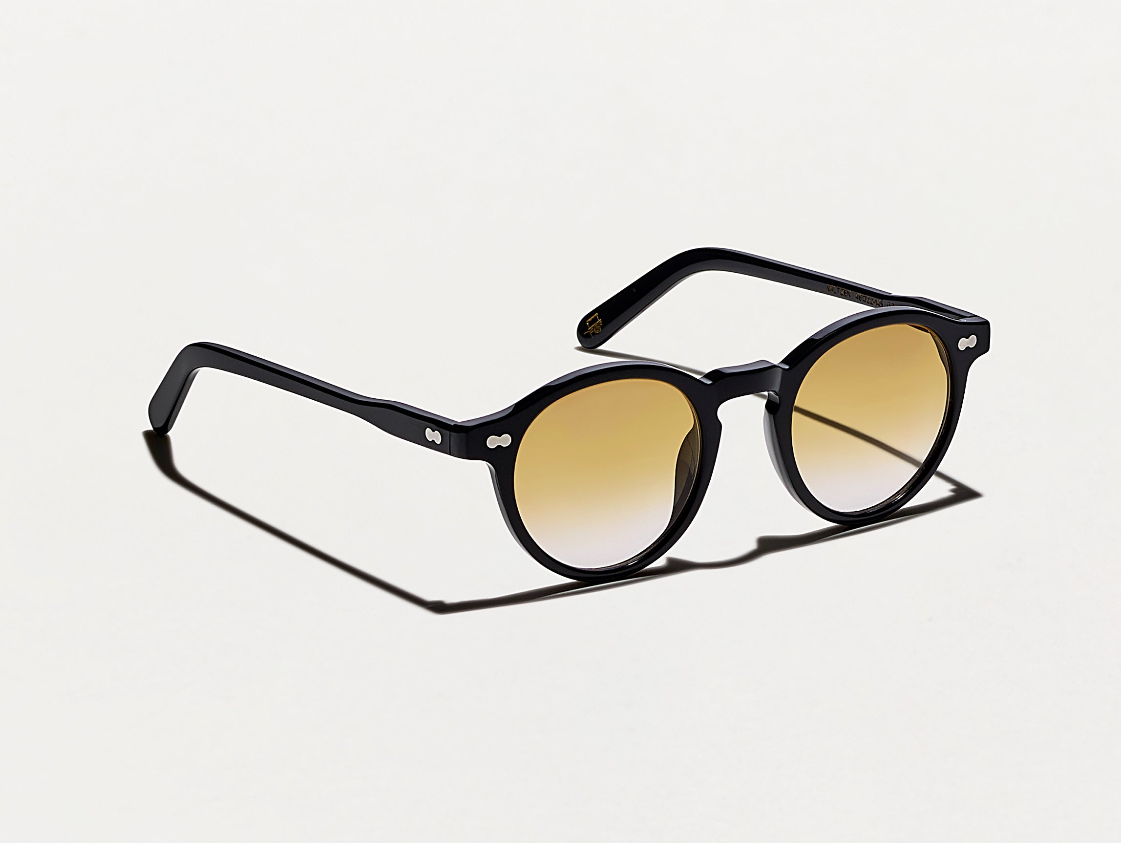 #color_chestnut fade | The MILTZEN Black with Chestnut Fade Tinted Lenses