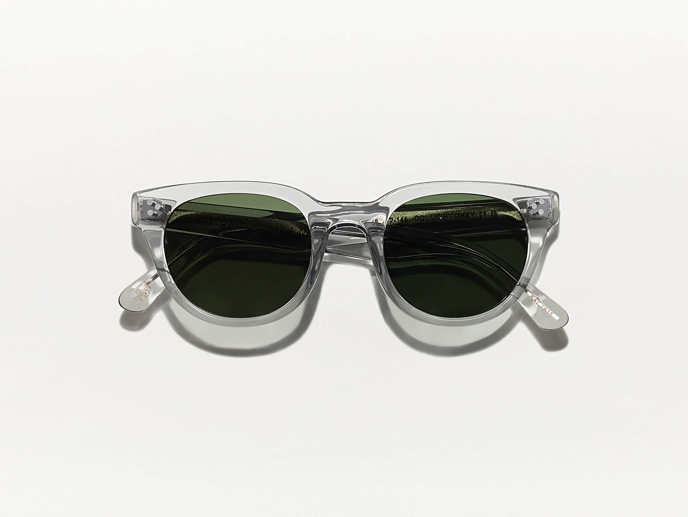 #color_light grey | The VILDA SUN in Light Grey with G-15 Glass Lenses