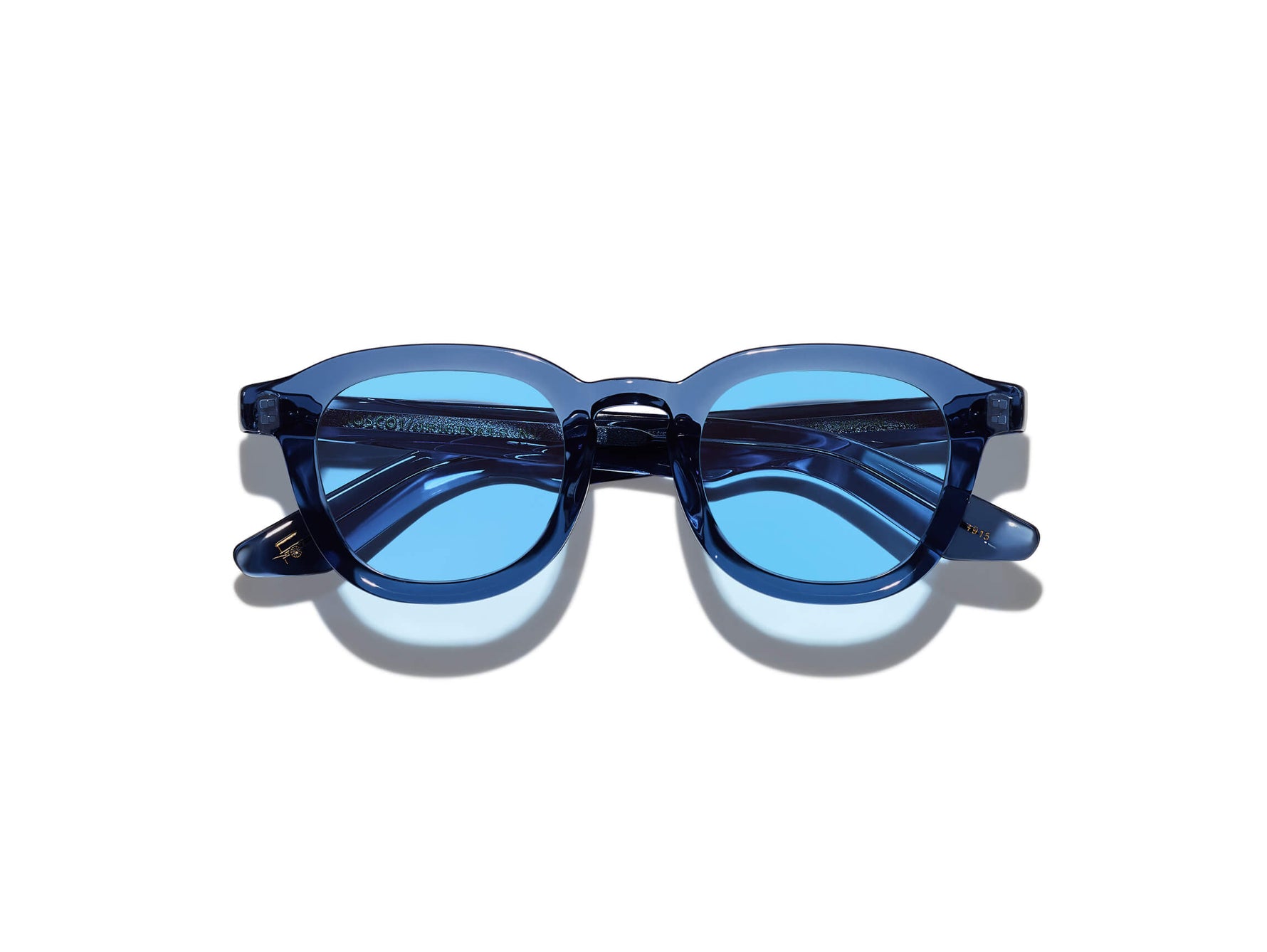 THE BEST SUNGLASSES FOR BOATING & YACHTING: MOSCOT’S ULTIMATE GUIDE