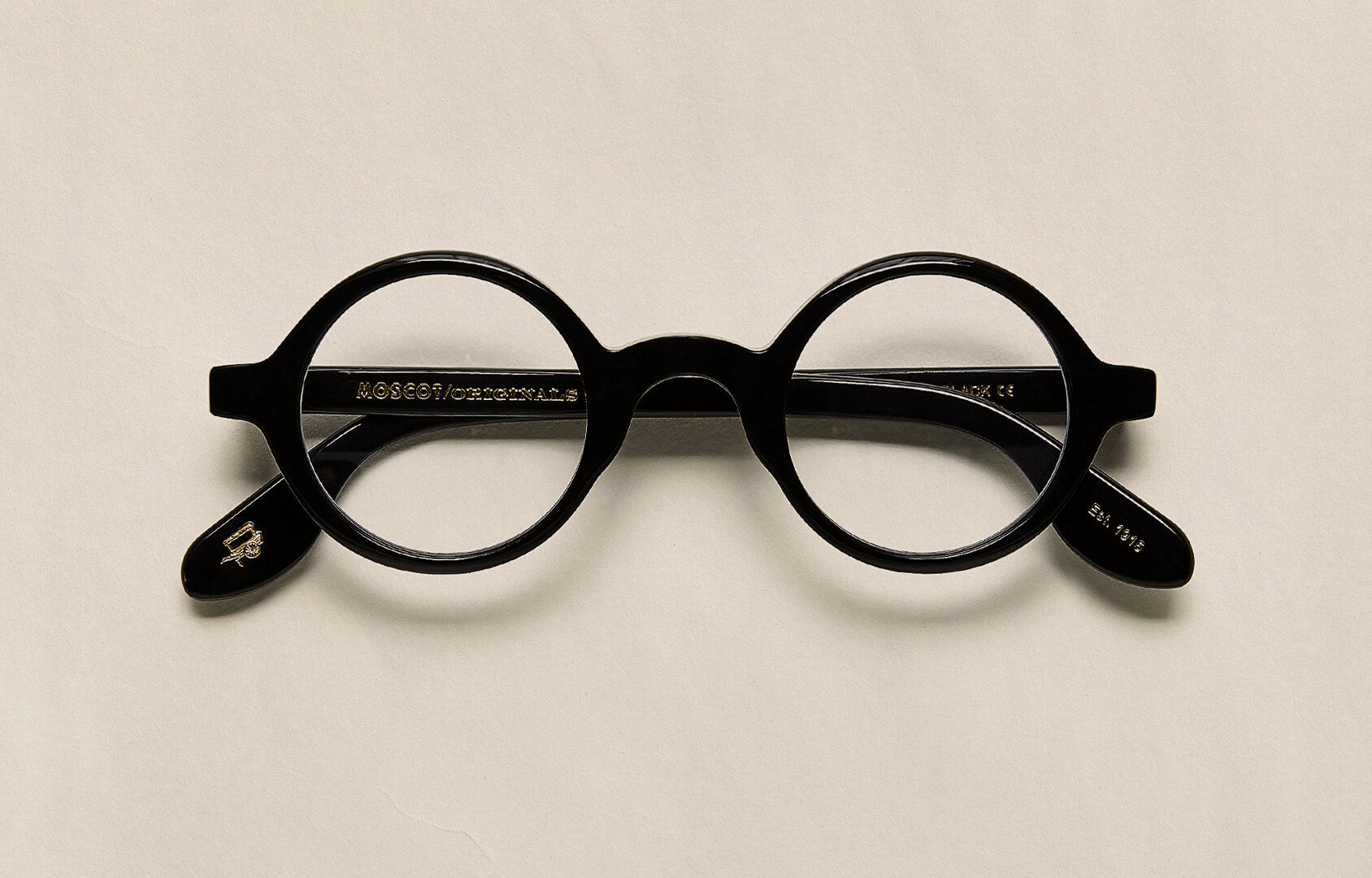 Giriboy wears The ZOLMAN