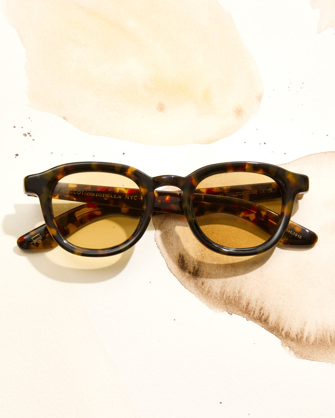 川口春奈のお気に入りのメガネ – MOSCOT NYC SINCE 1915