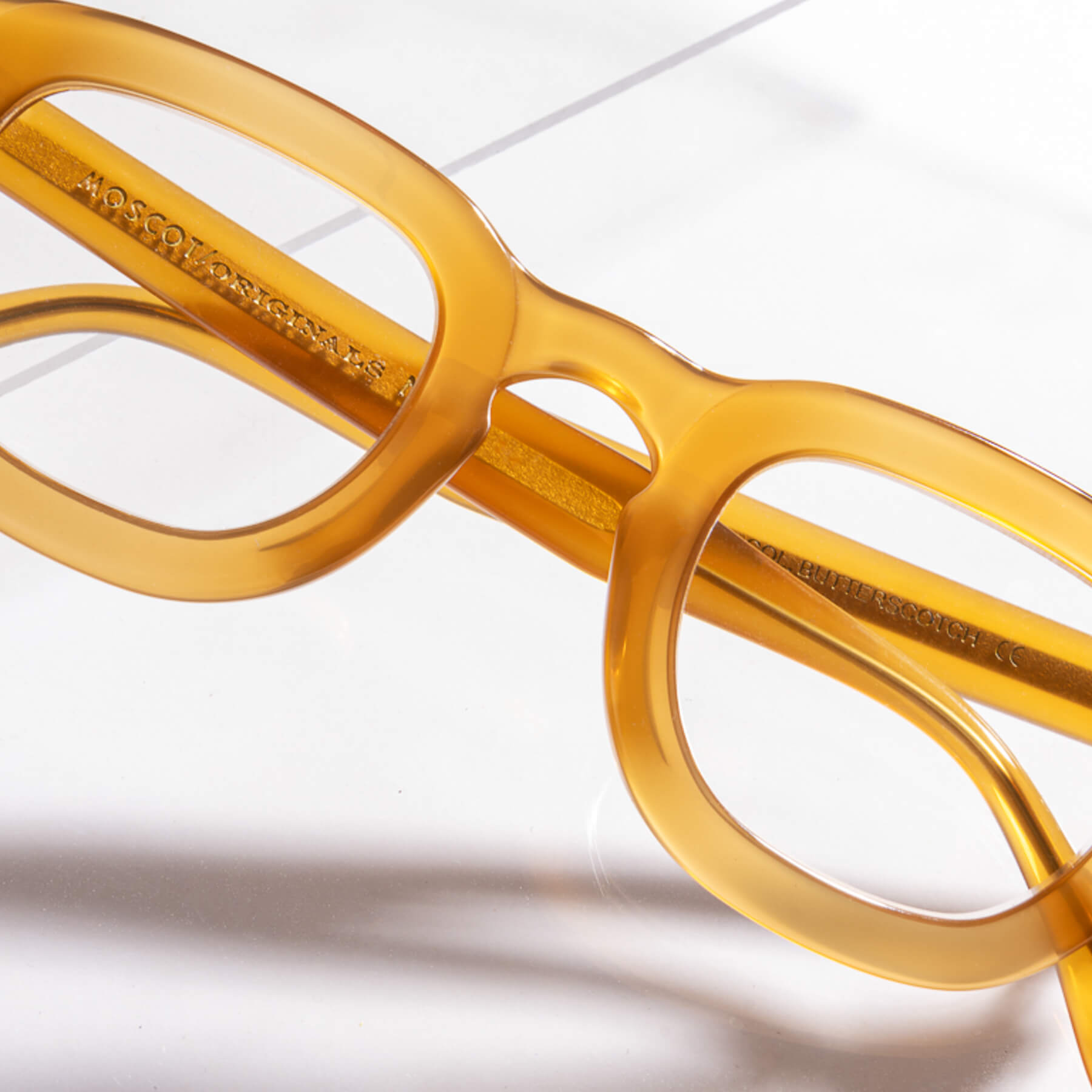 Customize your frames in three easy steps