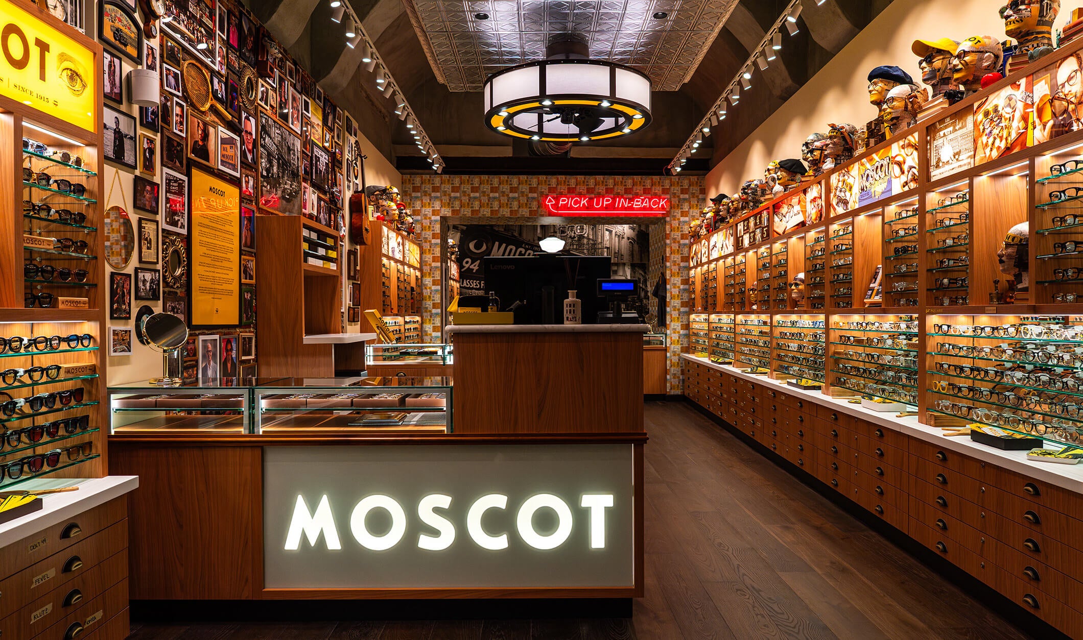 The MOSCOT Florence Shop interior