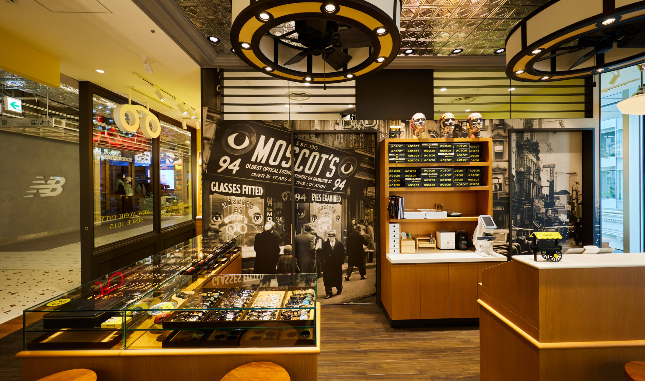 The MOSCOT Takanawa Shop Interior