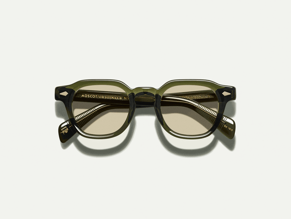 DOLT WITH AMBER+ – MOSCOT NYC SINCE 1915