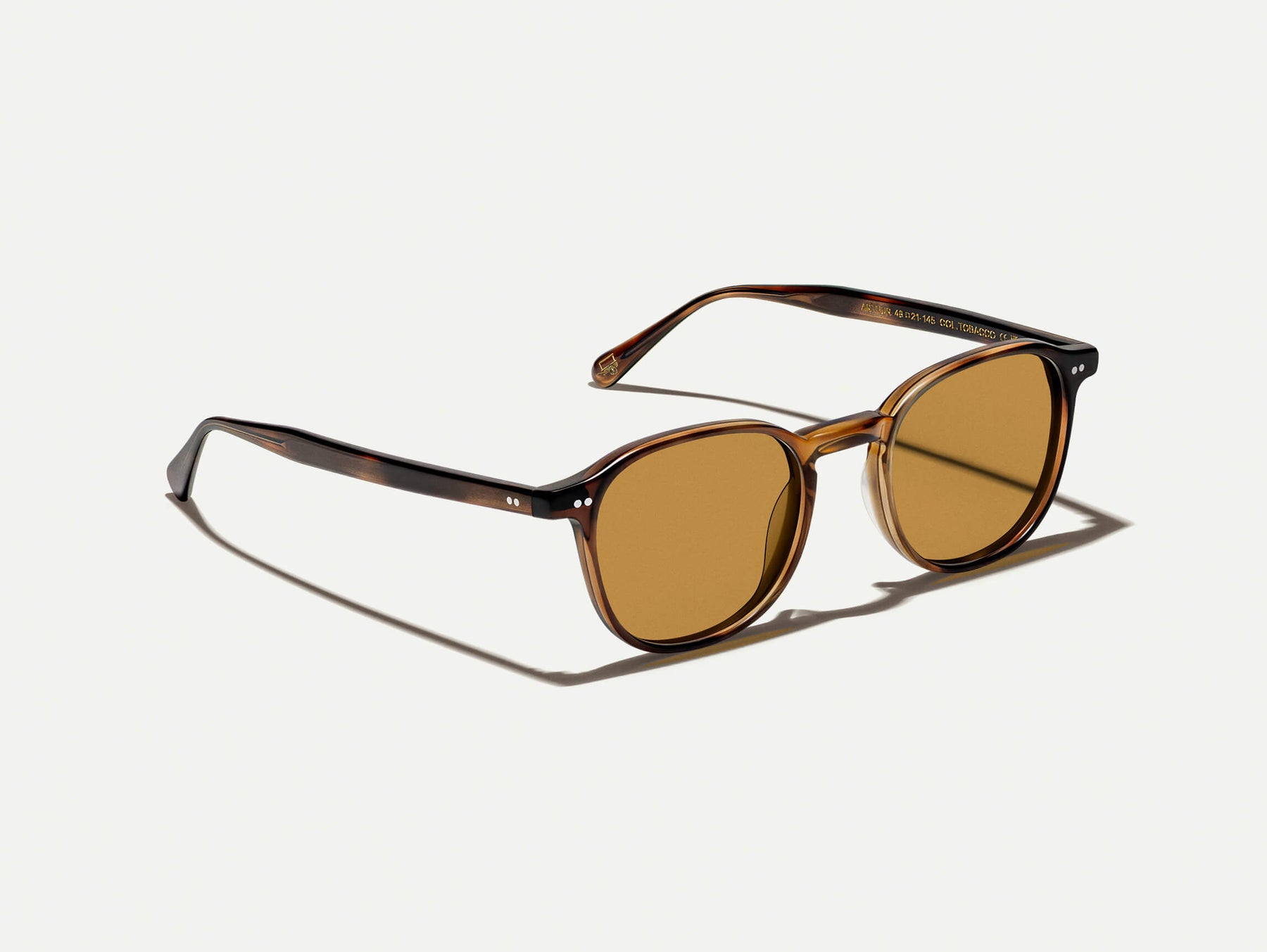 The ARTHUR in Tobacco with Amber Tinted Lenses