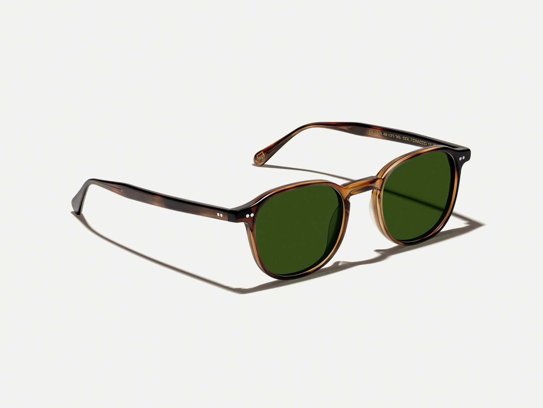 The ARTHUR SUN in Tobacco with Ever Green Tinted Lenses