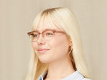 Model is wearing The AYGEN in size 48 in Vintage Rose