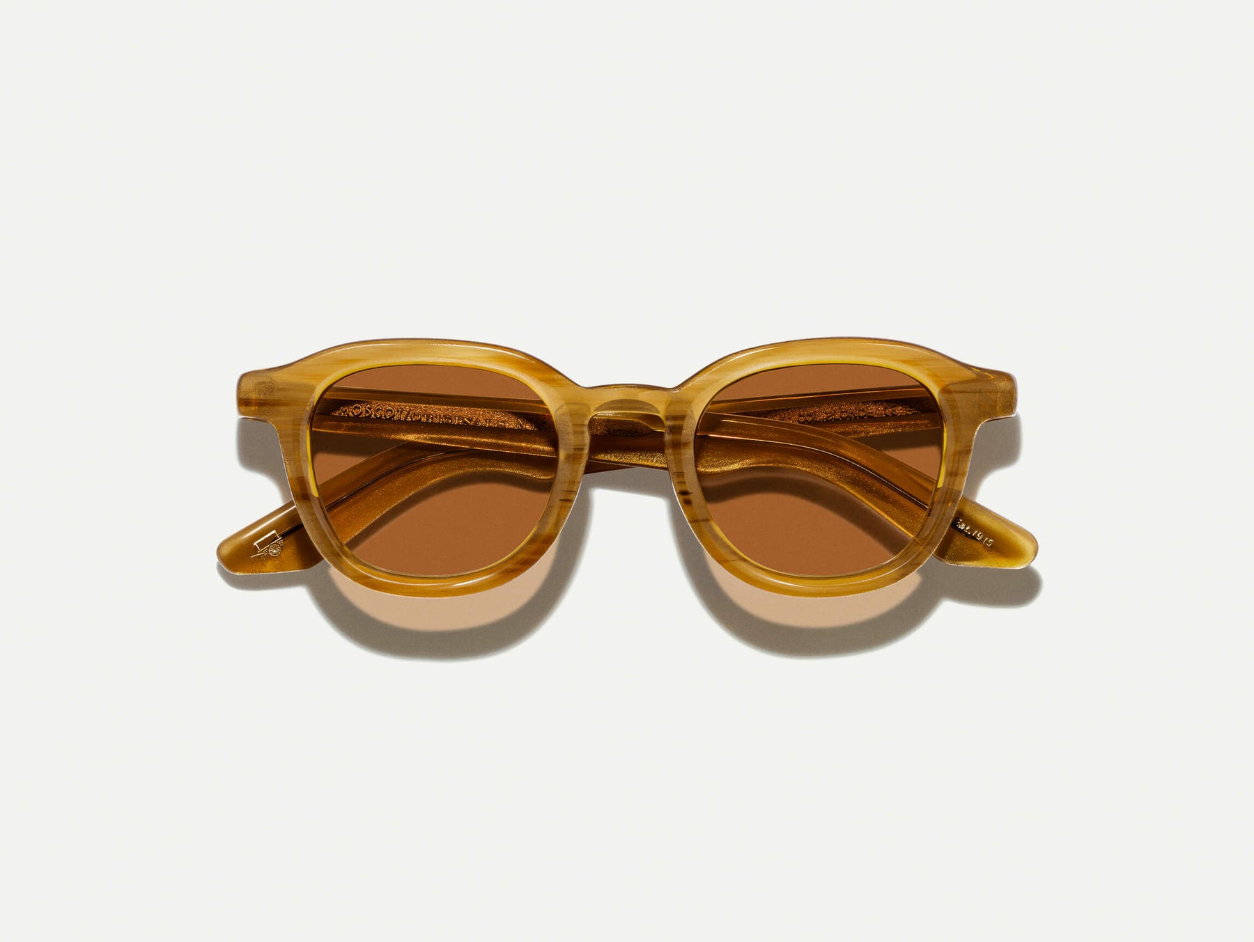 The DAHVEN in Blonde with AMBER+ Tint