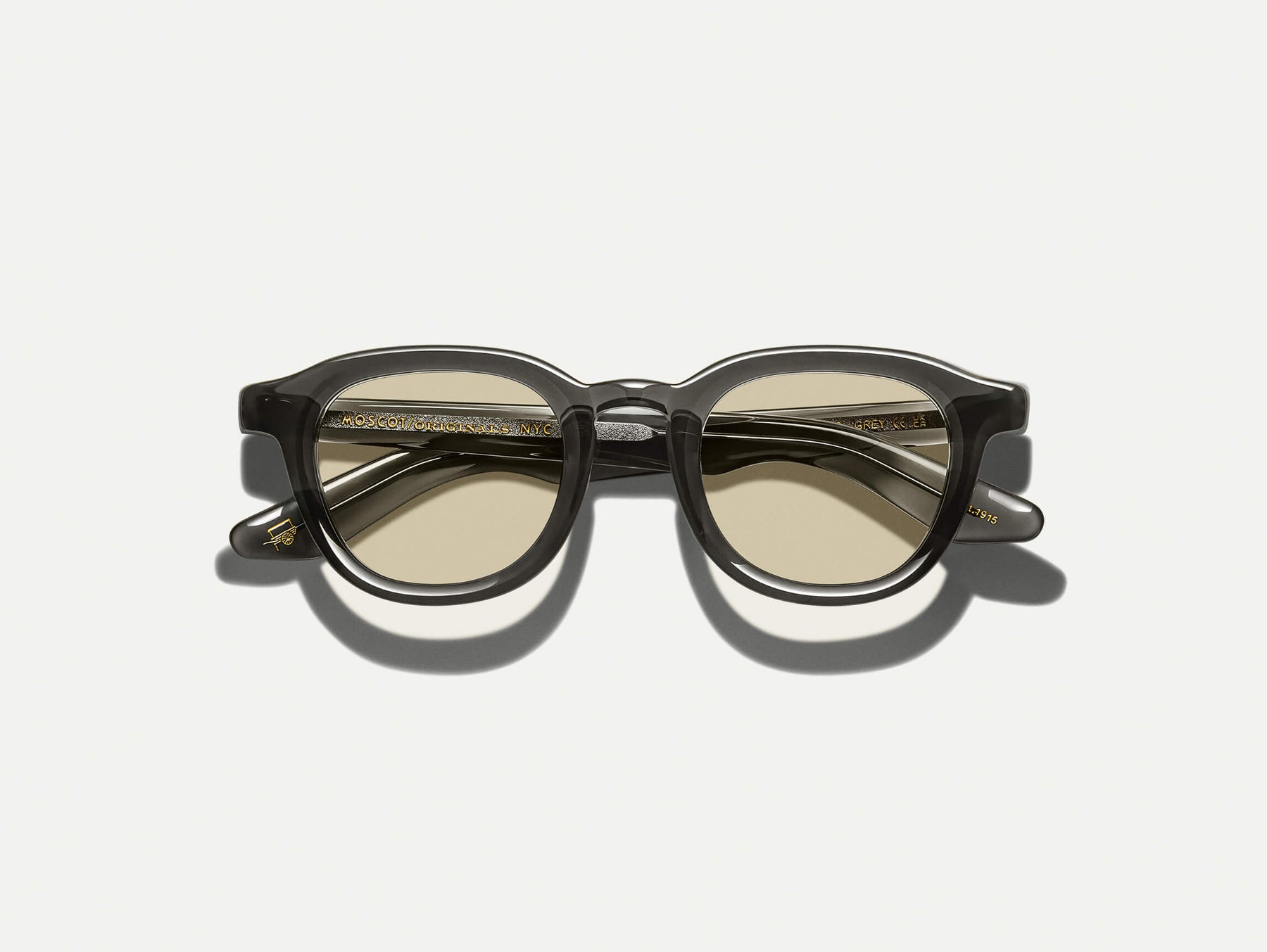 The DAHVEN in Grey with AMBER+ Tint