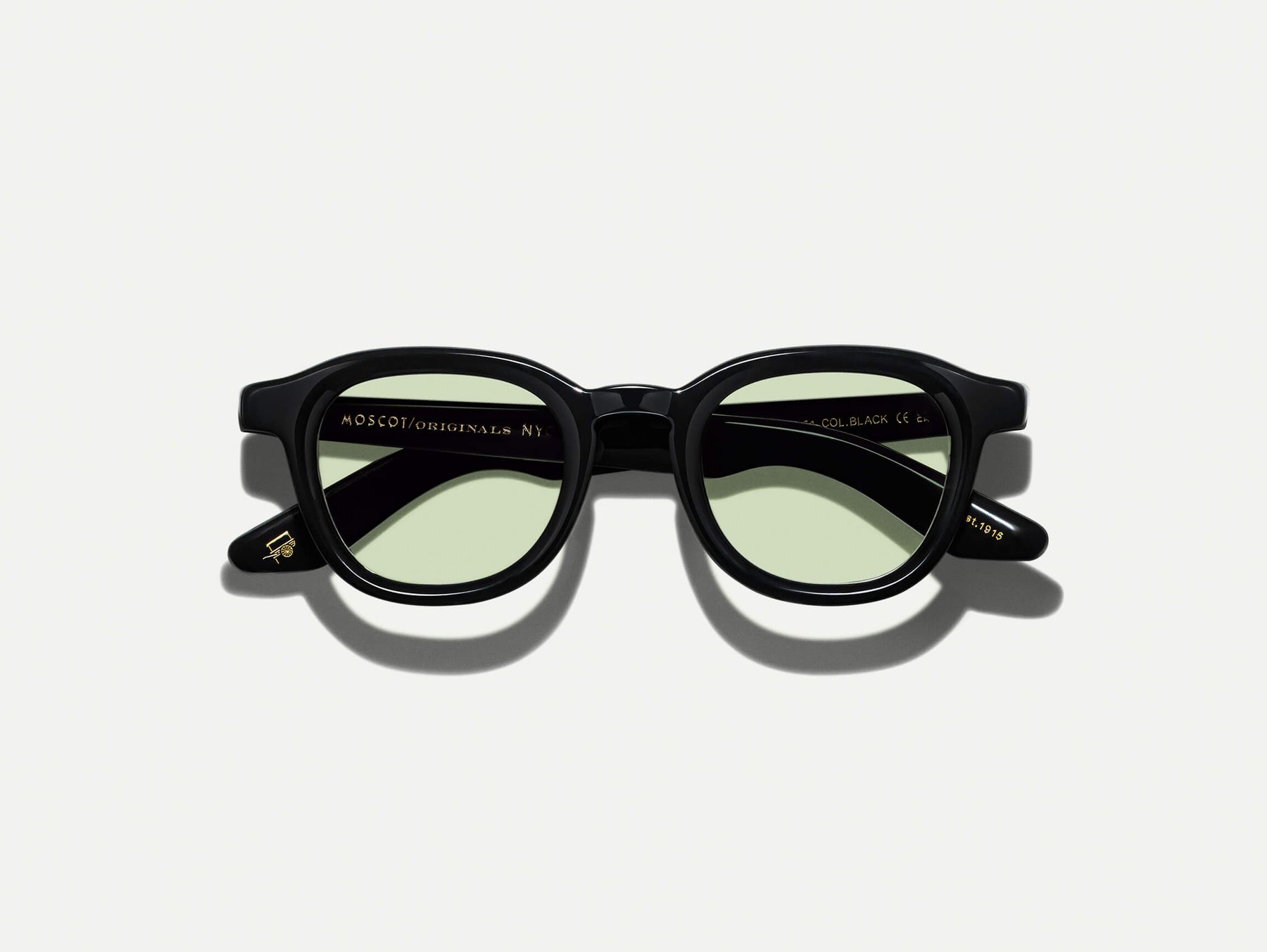 The DAHVEN in Black with GREEN+ Tint