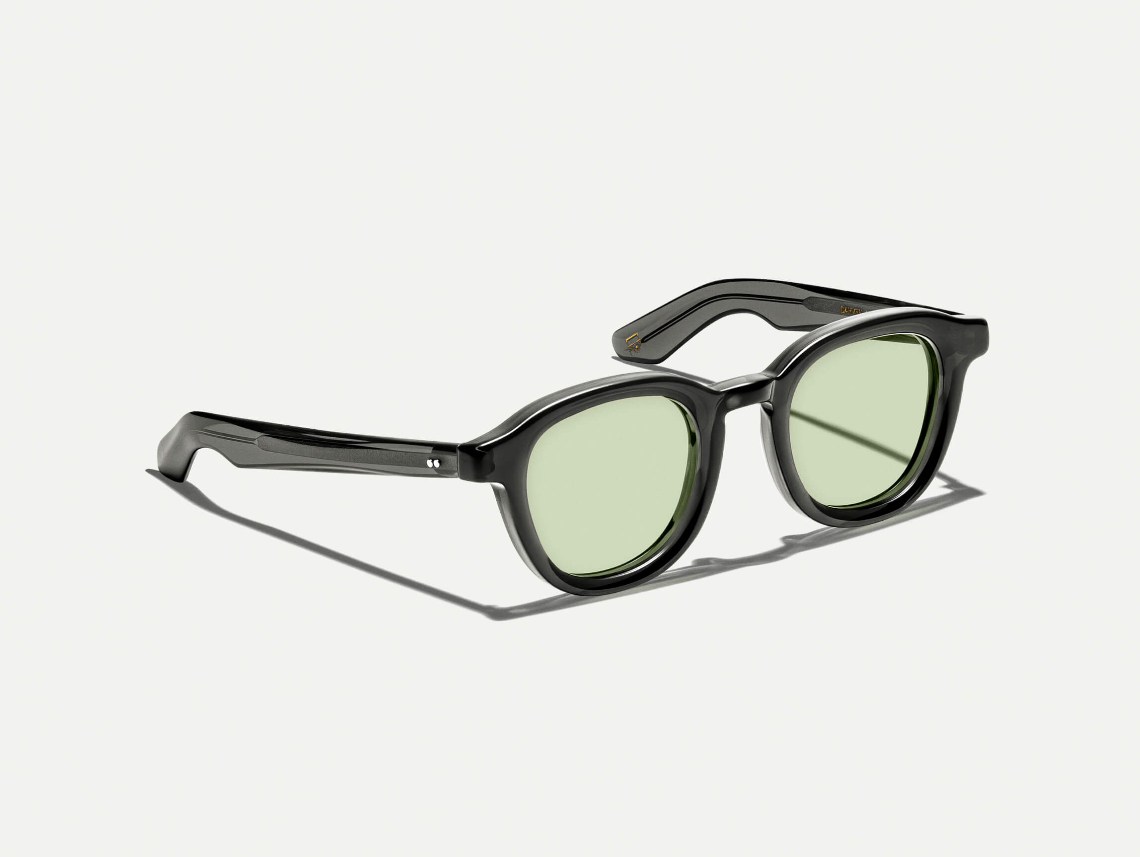 DAHVEN WITH GREEN+ | MOSCOT