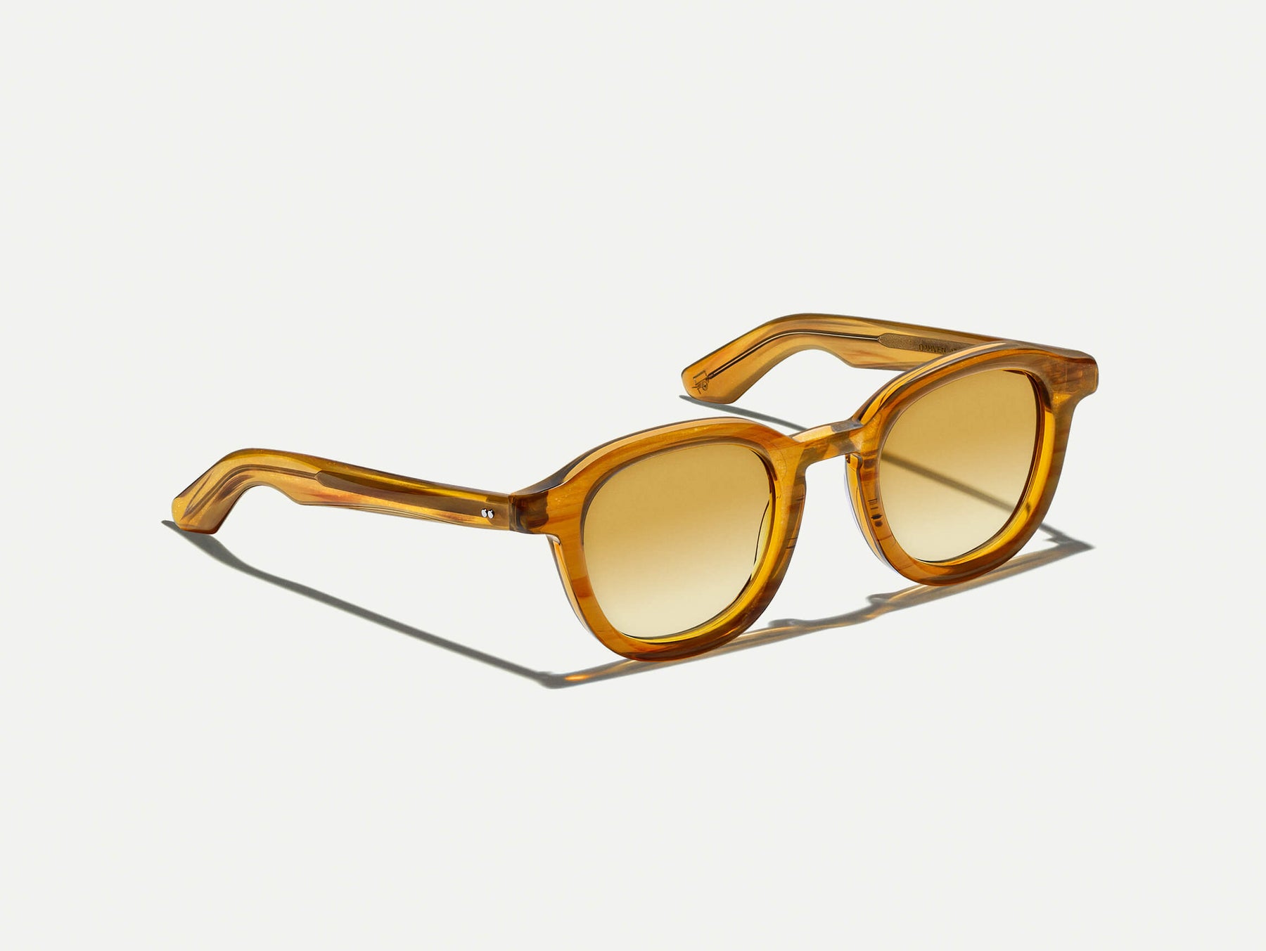 The DAHVEN in Blonde with Chestnut Fade Tinted Lenses