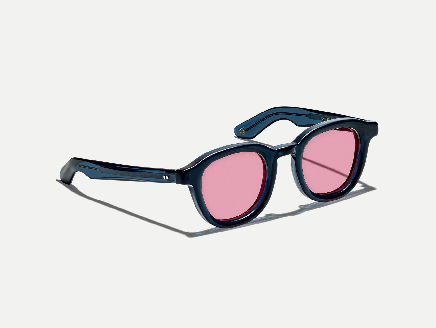 The DAHVEN in Navy with ROSE+ Tint