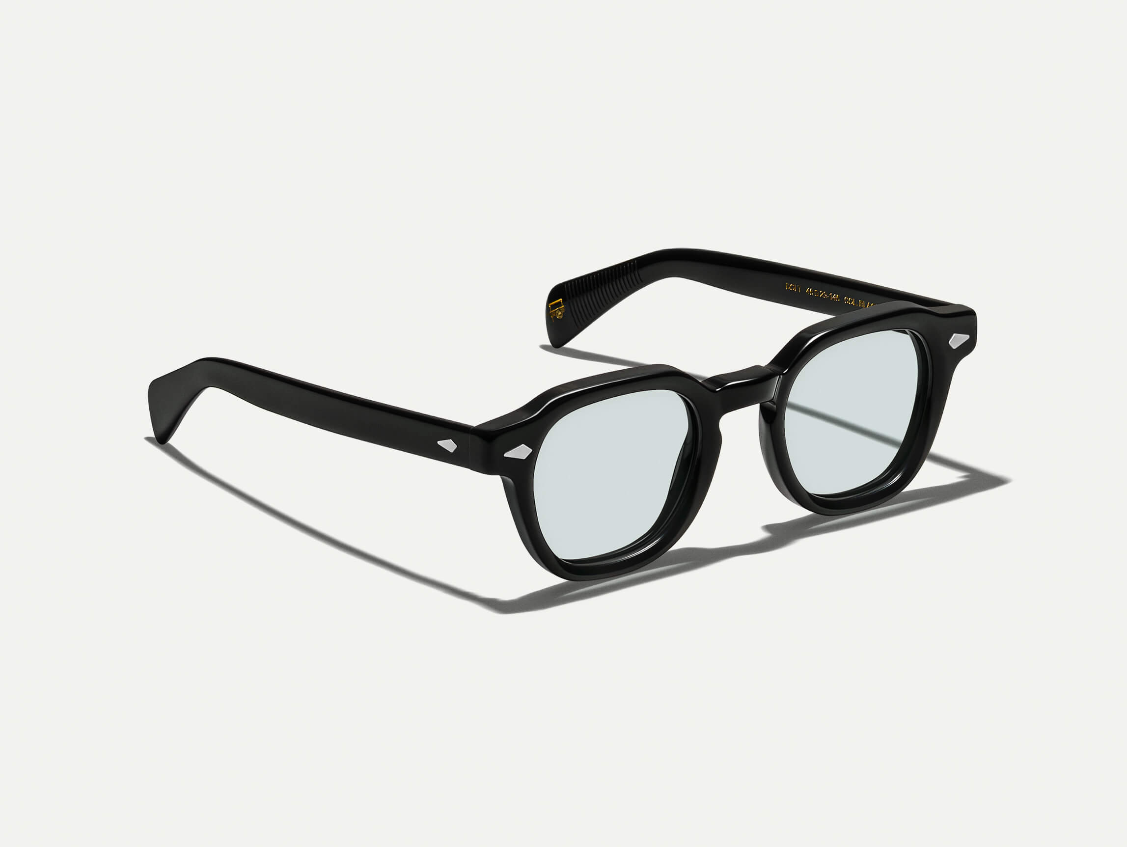 DOLT WITH BLUE+ – MOSCOT