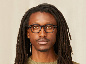 Model is wearing The DOLT in size 46 in Burgundy