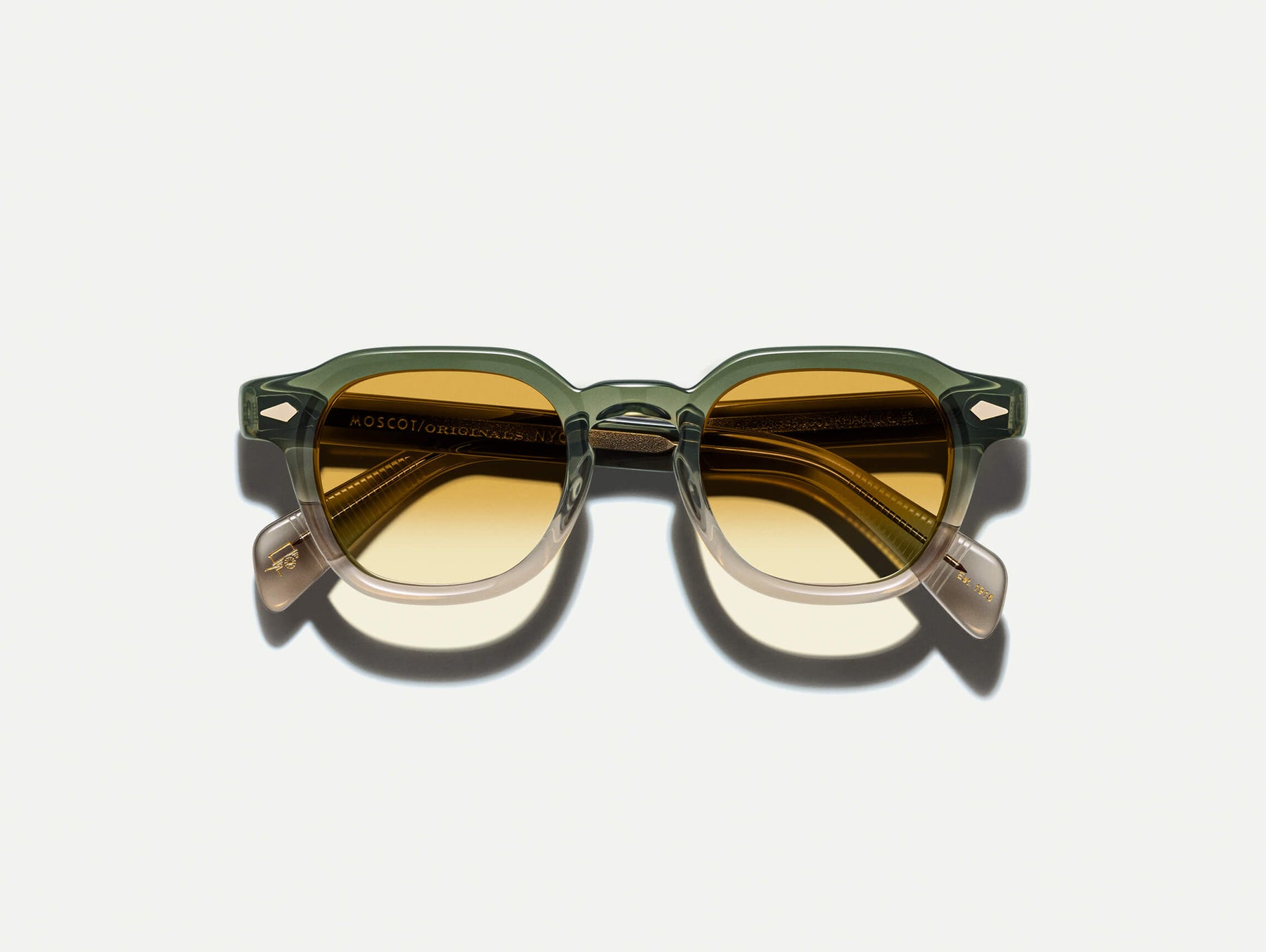 The DOLT SUN in Khaki with Chestnut Fade Tinted Lenses