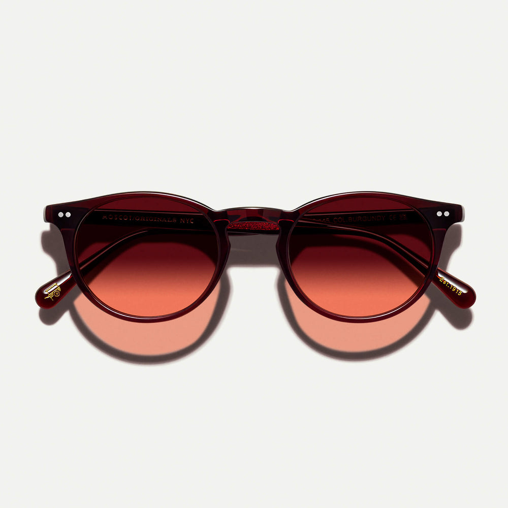 #color_burgundy | The FRANKIE SUN in Burgundy with Cabernet Tinted Lenses