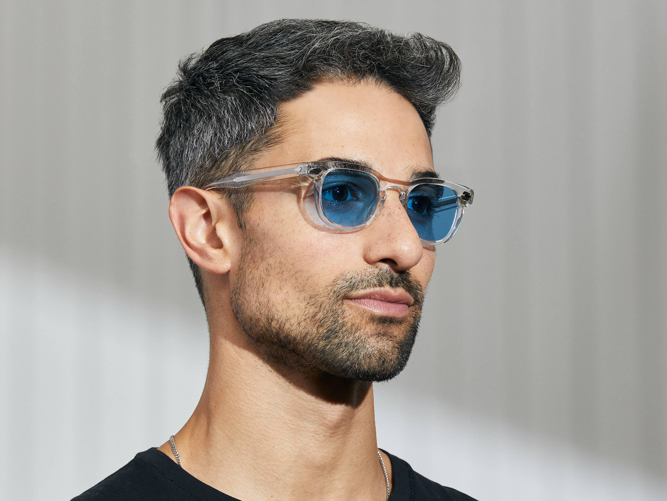 X*8様 MOSCOT GELT ゲルト クリアフレーム グラデーション ブルー GELT KRYSTAL MED CUSTOM MADE TINTS™ – MOSCOT NYC SINCE 1915