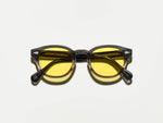 O LEMTOSH em Grey-Brown Fade com lentes tintadas Mellow Yellow