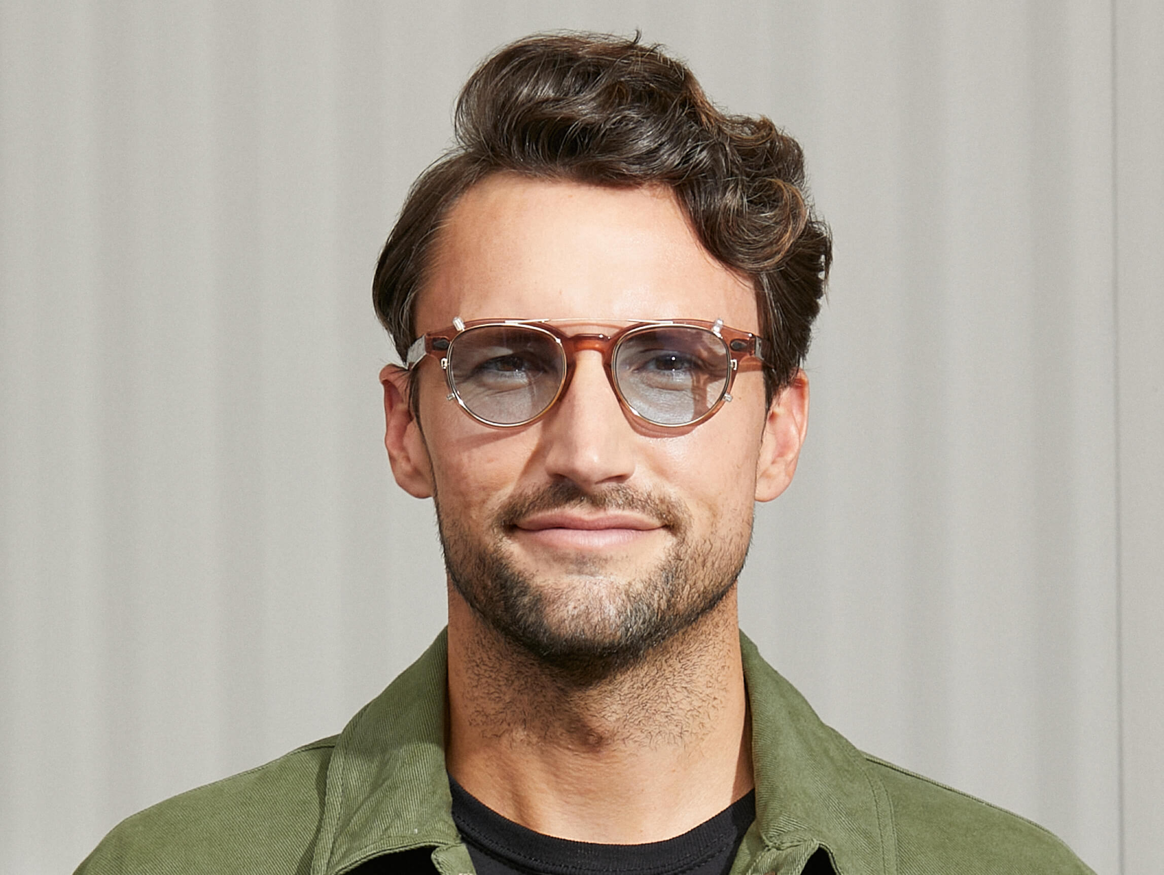 MAYDELA CLIP GOLD WITH CUSTOM MADE TINTS™ – MOSCOT NYC SINCE 1915