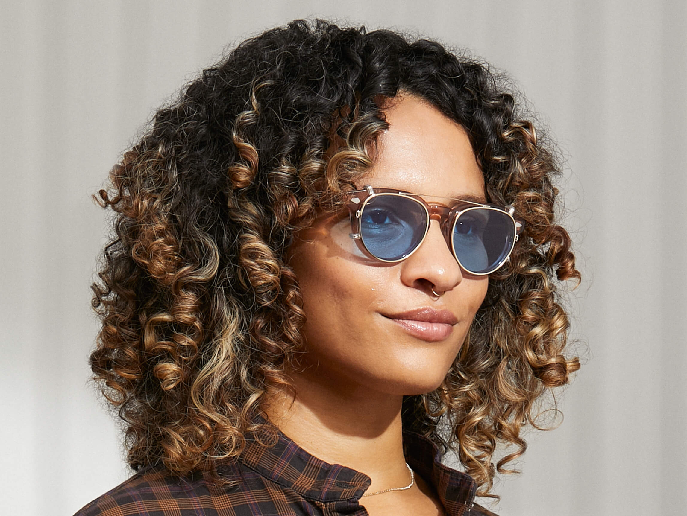MAYDELA CLIP GOLD WITH CUSTOM MADE TINTS™ – MOSCOT NYC SINCE 1915