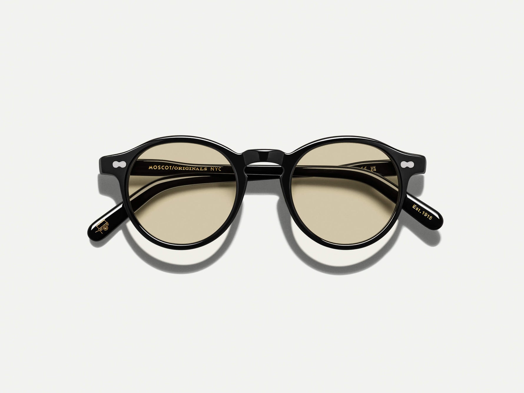 The MILTZEN in Black with AMBER+ Lenses
