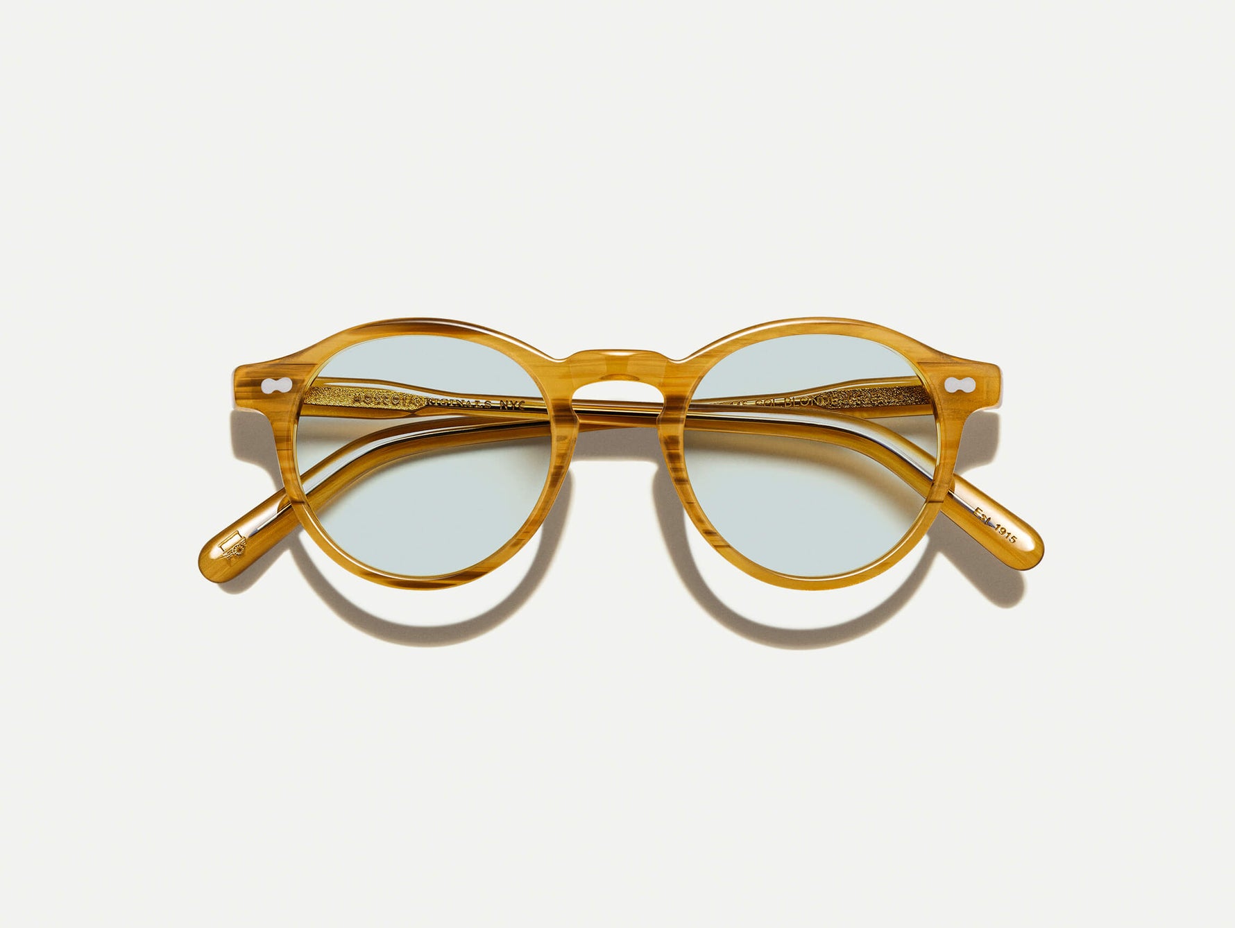 De MILTZEN in Blonde met BLUE+ lenzen