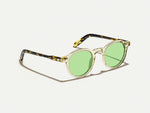 De MILTZEN in Citron/Tortoise met GREEN+ lenzen