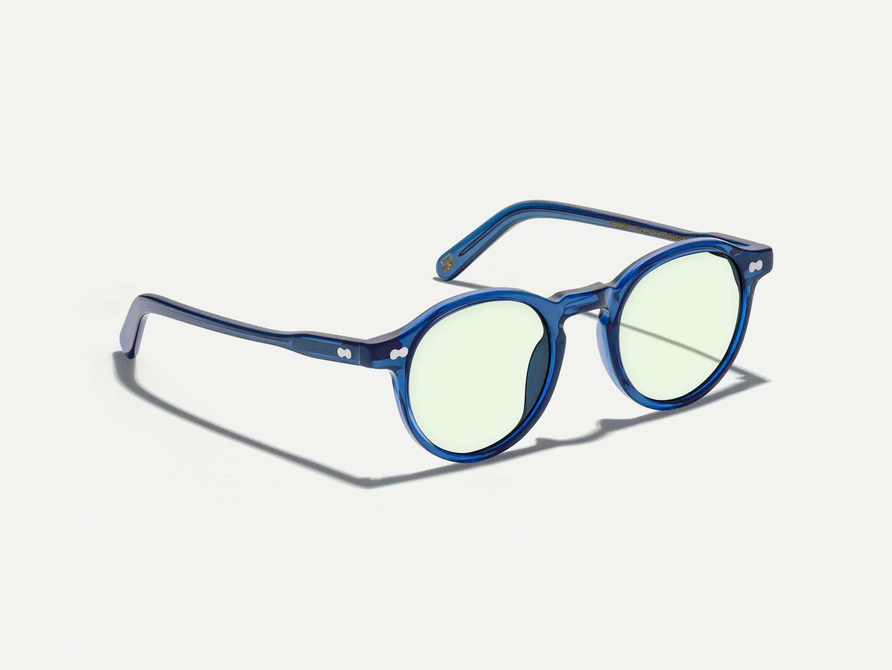 The MILTZEN in Sapphire with GREEN+ Lenses