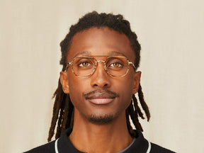 Model is wearing The MIZER in size 51 in Bamboo