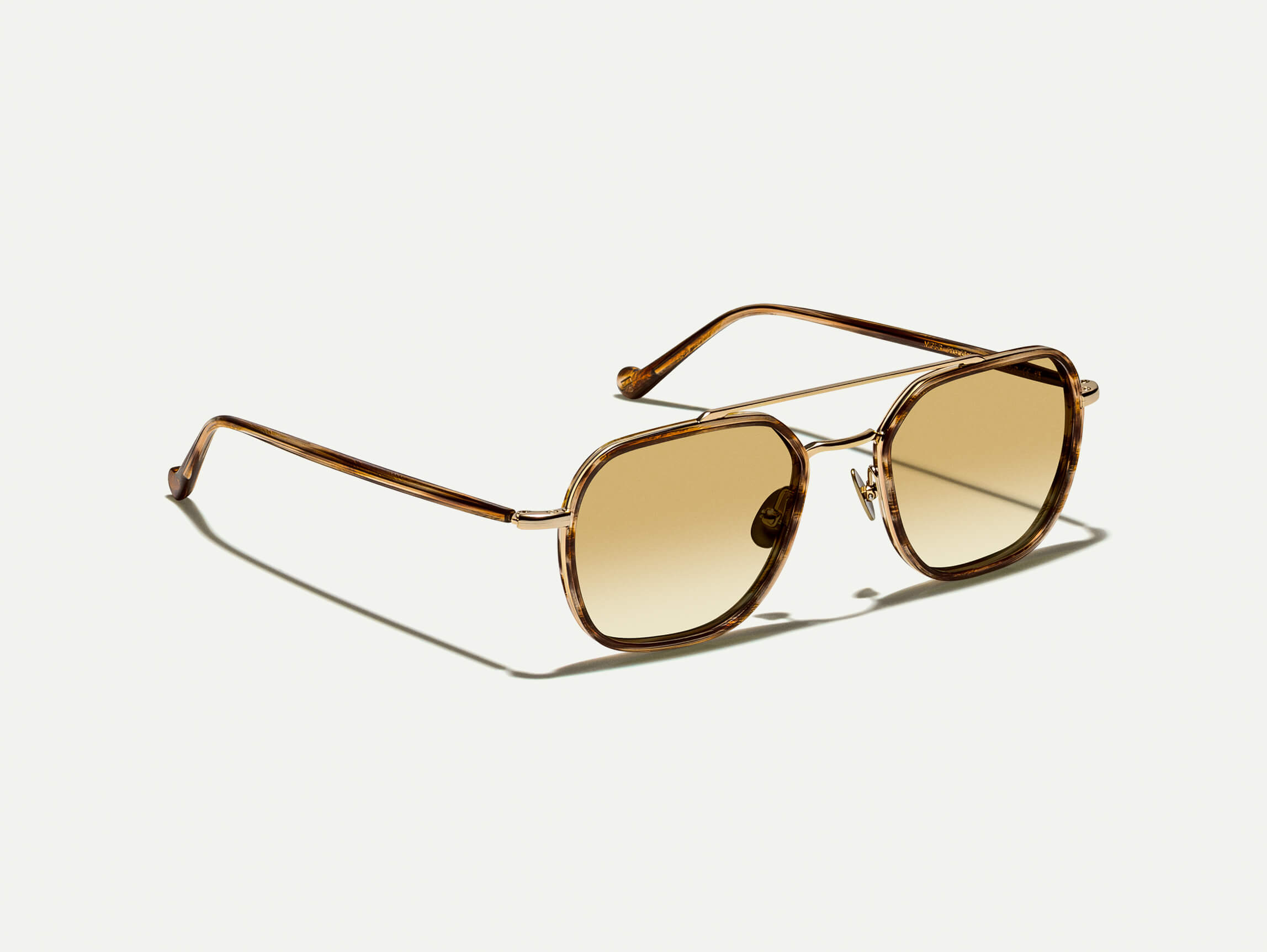 グリーン Sunglasses | グリーン Lens Sunglasses と Frames – MOSCOT