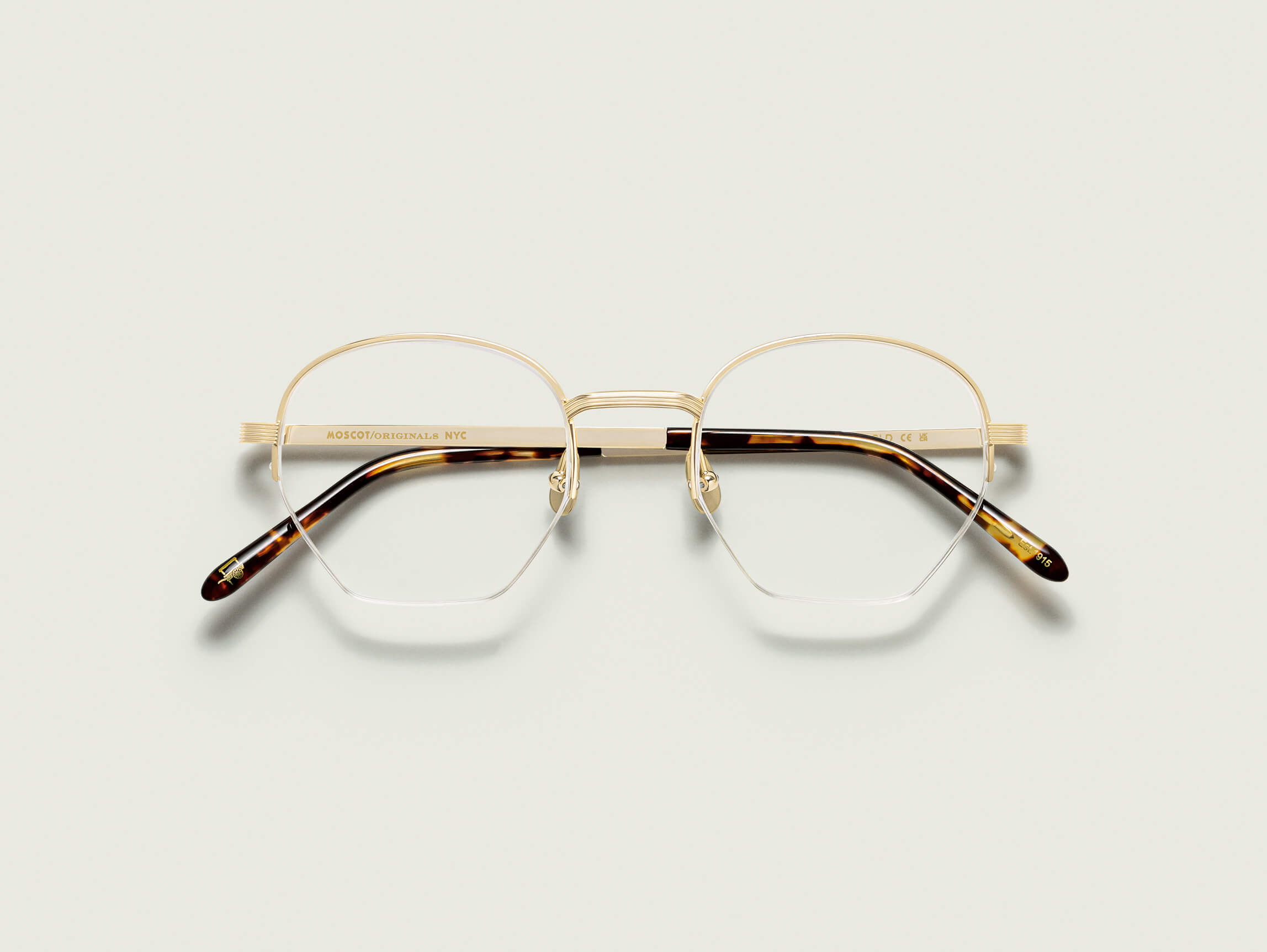 PLOTZ – MOSCOT