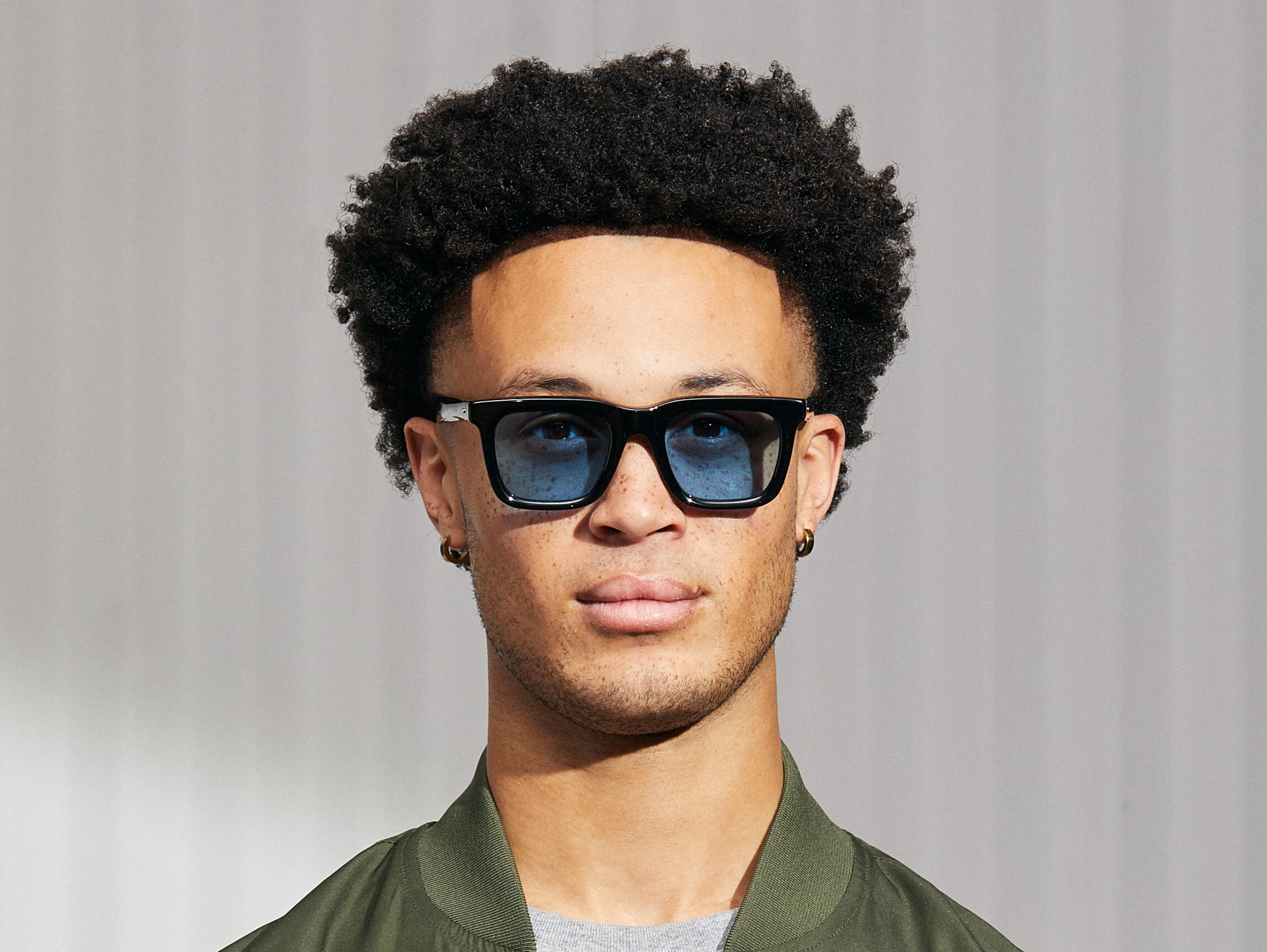 RIZIK PRETO COM CUSTOM MADE TINTS™ – MOSCOT NYC SINCE 1915