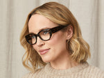 Model is wearing The ARBITA in size 47 in Tortoise
