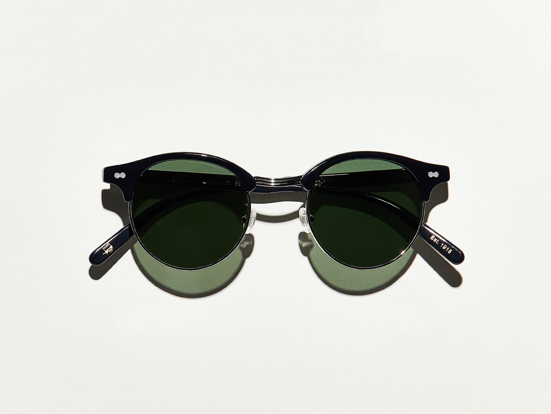 The AIDIM SUN in Black/Silver with G-15 Glass Lenses