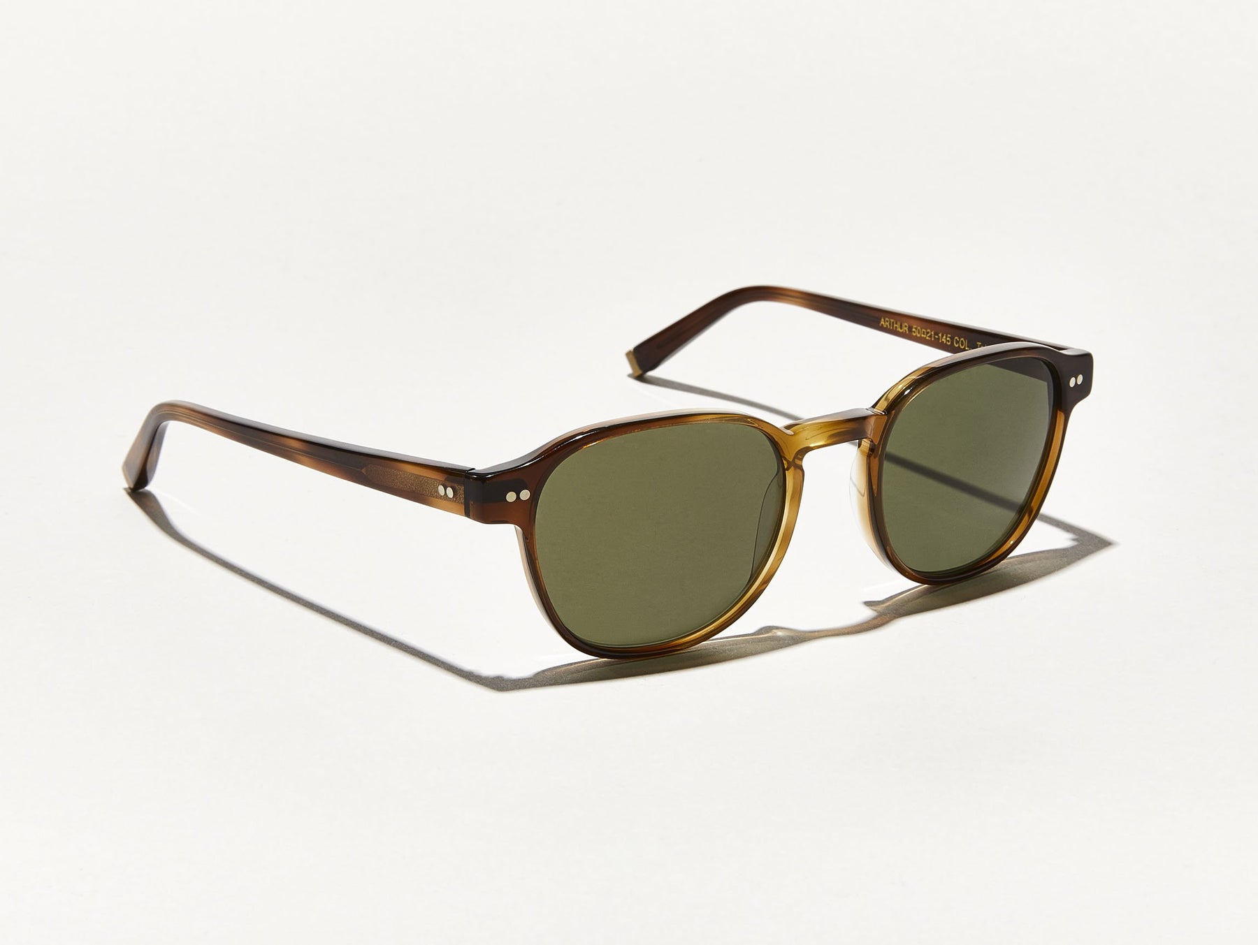 The ARTHUR SUN in Tobacco with Green Lenses