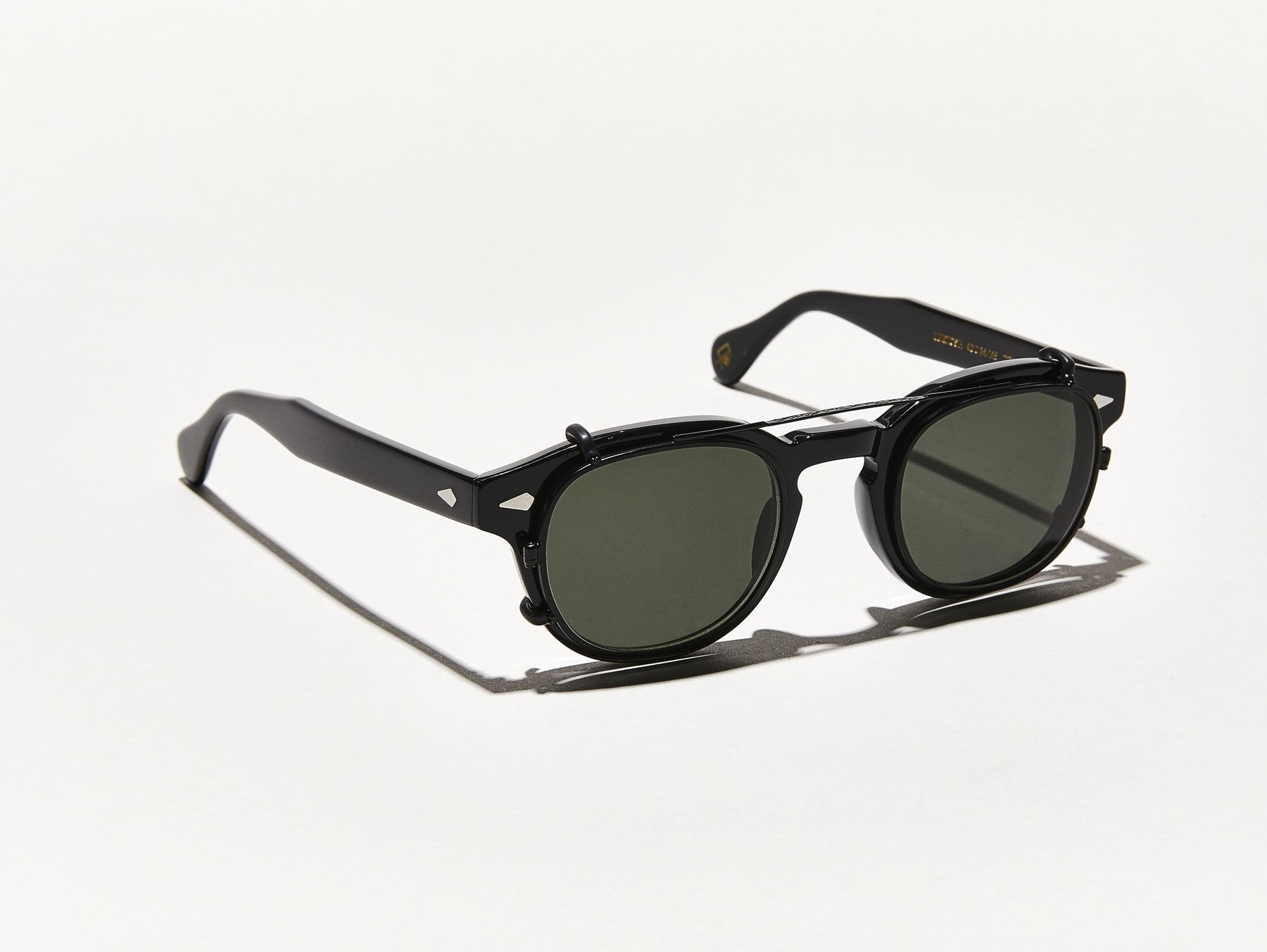 CLIPTOSH | Square Clip-on Sunglasses