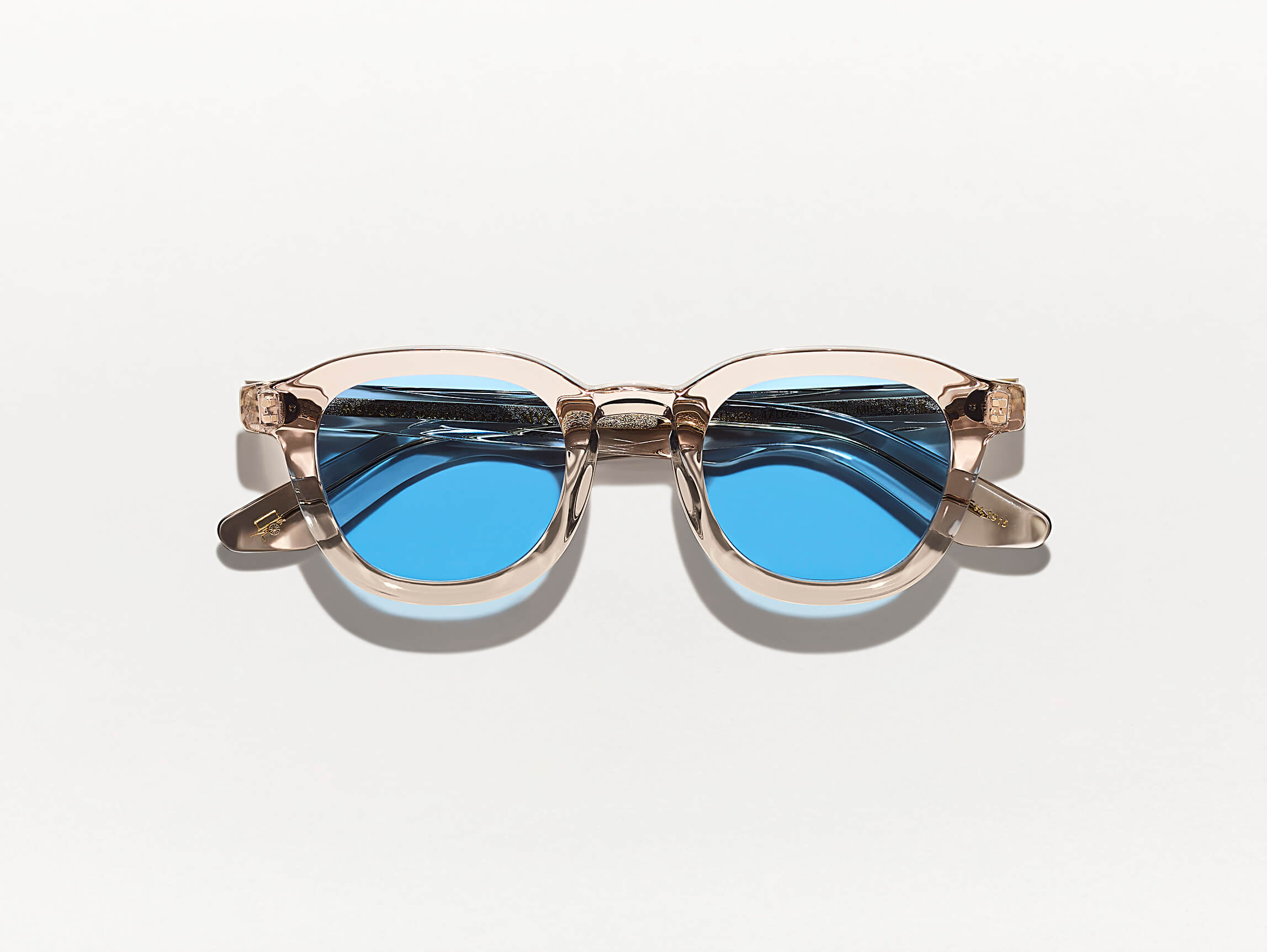 The DAHVEN in Mist with Celebrity Blue Tinted Lenses