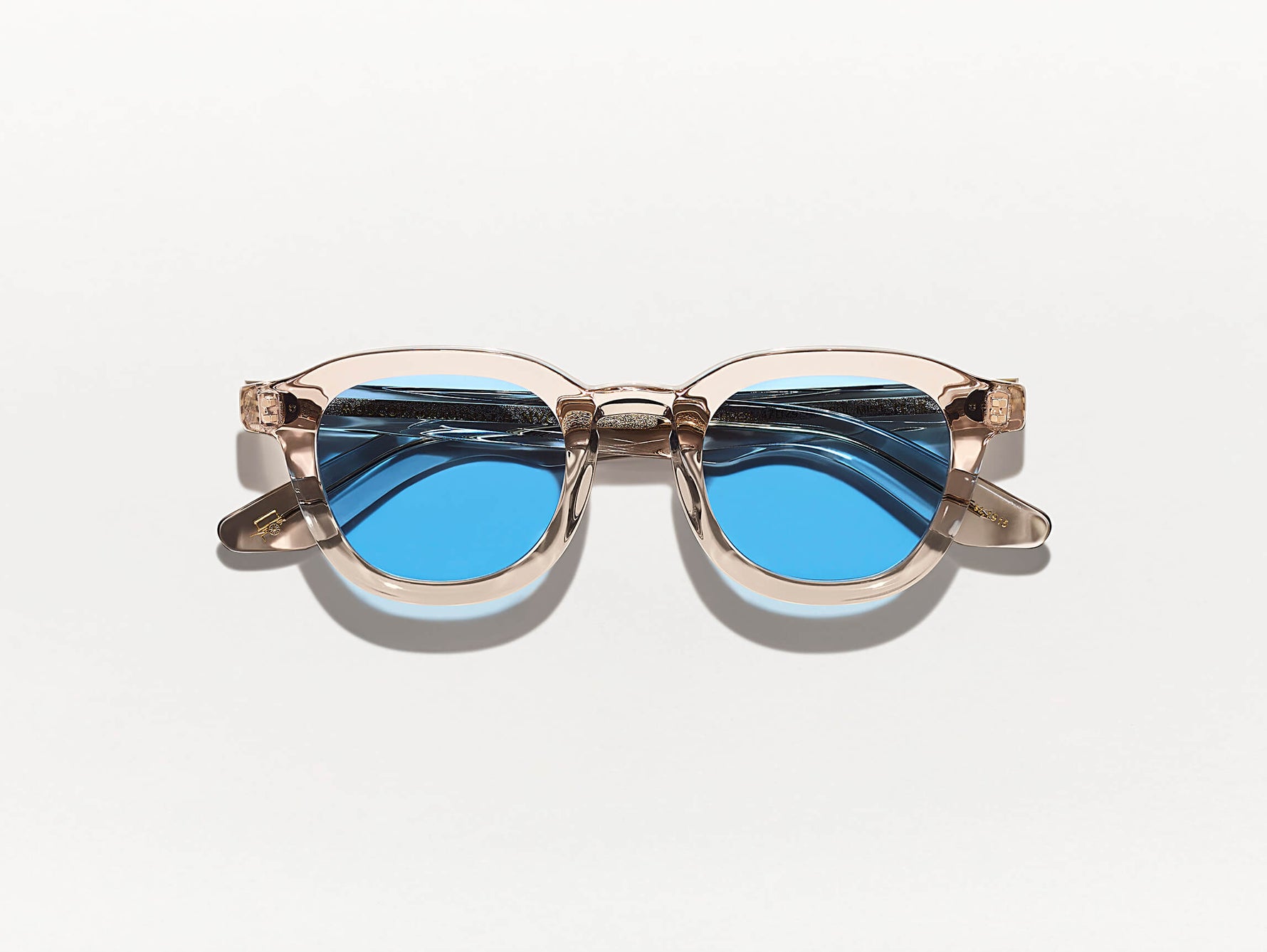 The DAHVEN in Mist with Celebrity Blue Tinted Lenses