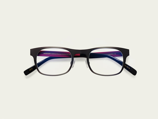 dr-nebb-t-color-charcoal-wine-