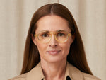 Model is wearing The FOYGEL in size 46 in Citron/Tortoise