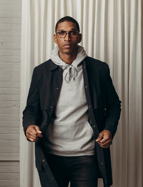 Model is wearing The KLUG in size 52 in Burnt Tortoise/Gold