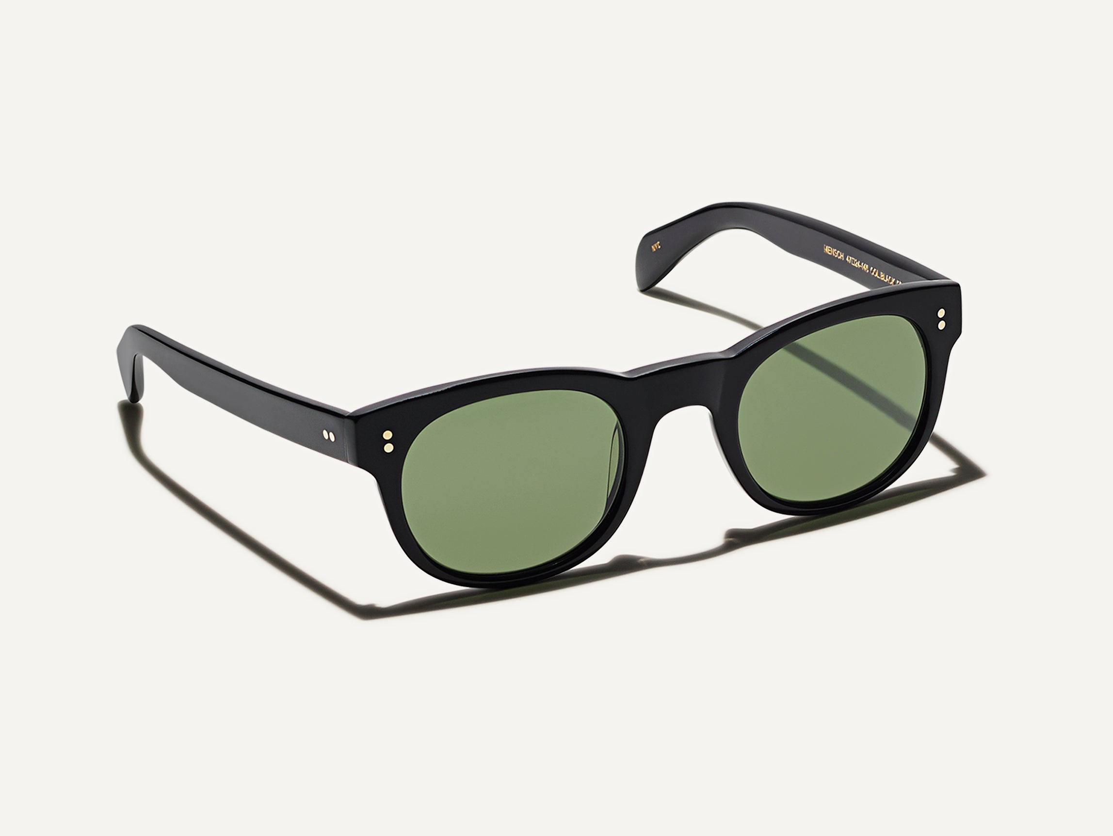 #color_black | The MENSCH SUN in Black with G-15 Glass Lenses