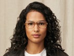 Model is wearing The MESHUG in size 51 in Cinnamon